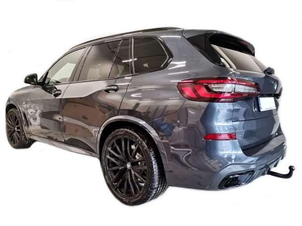 BMW X5 (G05) 08/2018- montaż haka holowniczego i wiązki