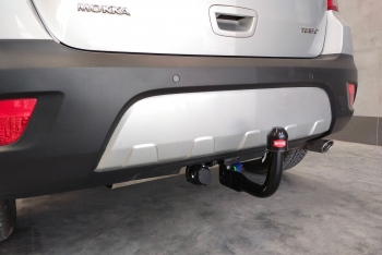 Opel Mokka 2012-2016 - montaż haka holowniczego i wiązki elektrycznej