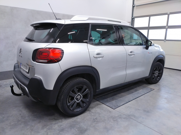 Citroen C3 Aircross od 2017 - montaż haka holowniczego i wiązki elektrycznej