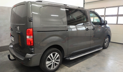 Peugeot Expert VAN od 2016 - montaż haka holowniczego i wiązki elektrycznej