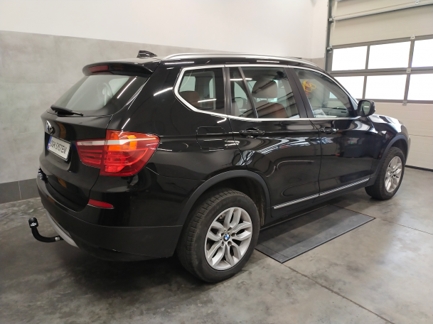 BMW X3 F25 11.2010-10.2017 - montaż haka holowniczego i wiązki elektrycznej