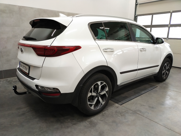 Kia Sportage QL SUV 09.2018-10.2021 - montaż haka holowniczego i wiązki elektrycznej