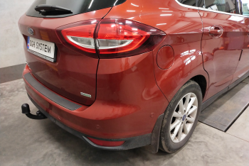 Ford C-Max DXA II 2010-2019 - montaż haka holowniczego i wiązki elektrycznej