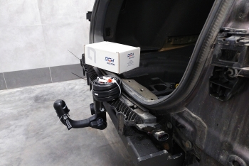 VW Passat (B8) Variant - montaż haka holowniczego i wiązki elektrycznej