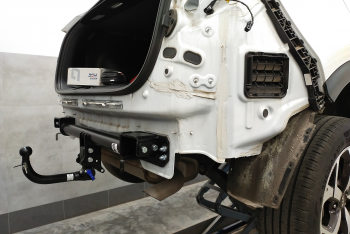 Kia Sportage QL SUV 09.2018-10.2021 - montaż haka holowniczego i wiązki elektrycznej