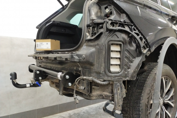 Volkswagen Tiguan AD1 II od 05.2016 - montaż haka holowniczego i wiązki elektrycznej