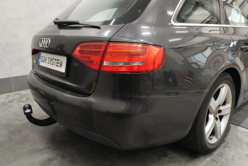Audi A4 B8 8K Avant 2008-11.2015 - montaż haka holowniczego i wiązki elektrycznej
