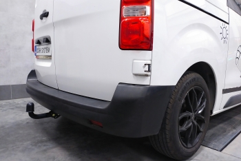 Toyota ProAce II VAN od 2016 - montaż haka holowniczego i wiązki elektrycznej Słupsk woj. Pomorskie