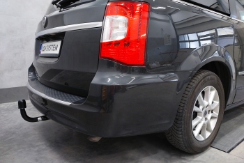 Lancia Voyager - montaż haka holowniczego i wiązki elektrycznej Słupsk woj. Pomorskie