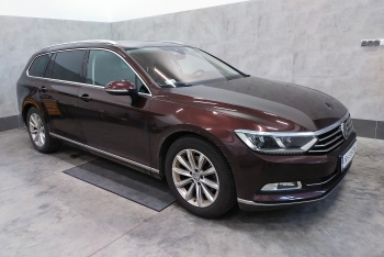 VW Passat (B8) Variant - montaż haka holowniczego i wiązki elektrycznej