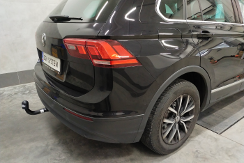 Volkswagen Tiguan AD1 II od 05.2016 - montaż haka holowniczego i wiązki elektrycznej