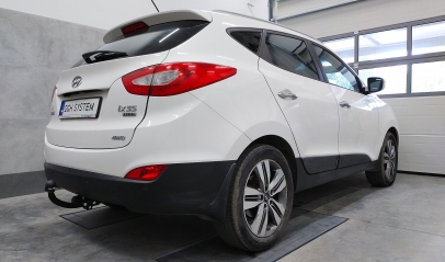 Hyundai ix35 2010-2015 - montaż haka, wiązki, bagażnika dachowego oraz boxa