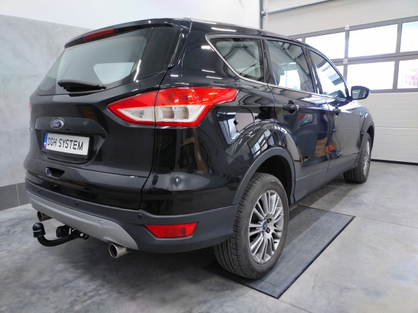 Ford Kuga II od 2013 -  montaż haka holowniczego i wiązki elektrycznej