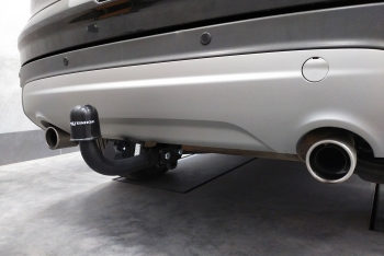 Ford Kuga II od 2013 -  montaż haka holowniczego i wiązki elektrycznej